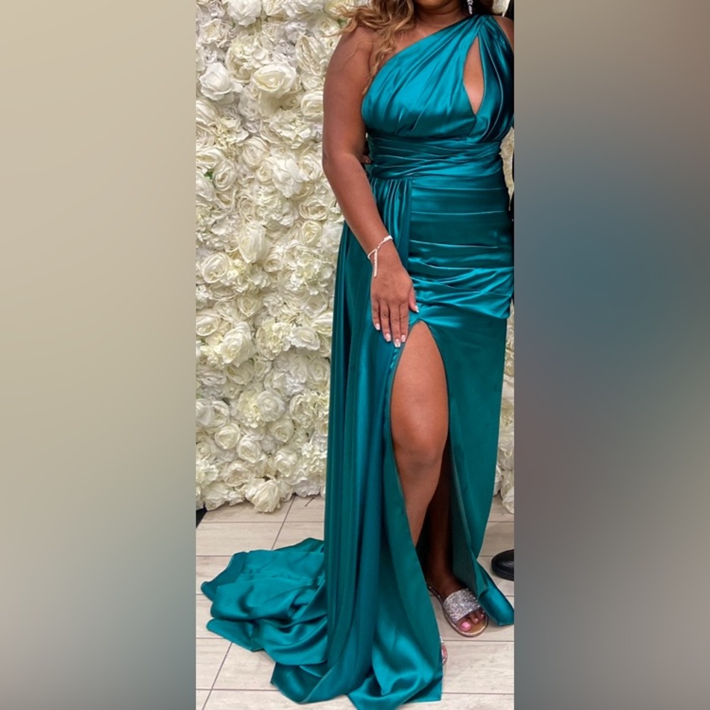 Sexy Soft Satin Side Slit One Shoulder Mermaid Bridesmaid Dresses